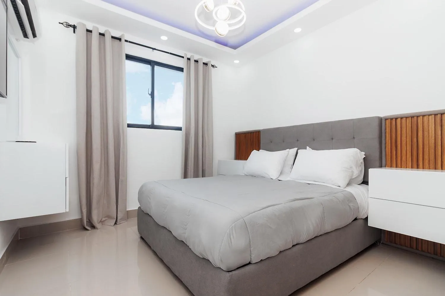 Modern Luxury Apt W Outdoor Jacuzzi Santiago De Los Caballeros Dominikana